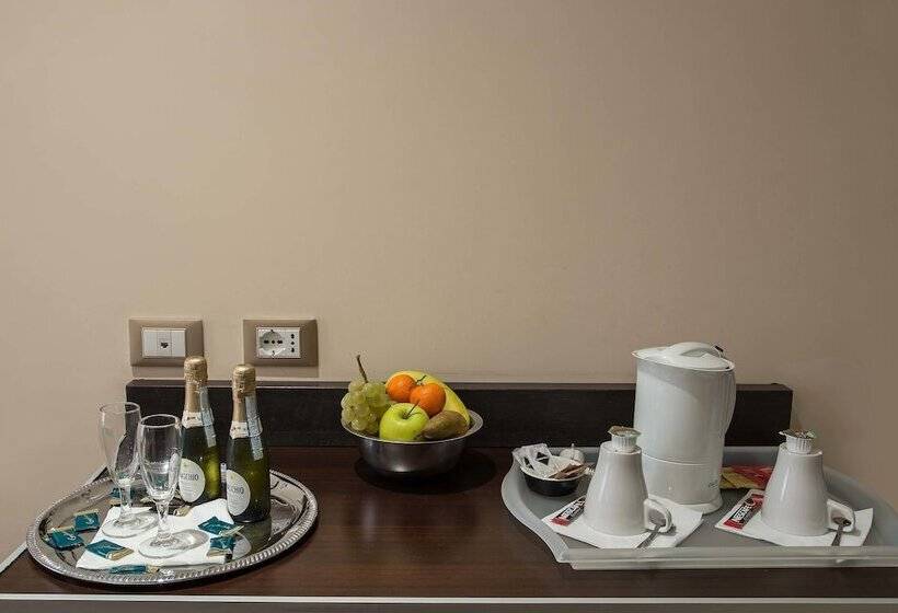 Fotos del hotel Catone District:  29