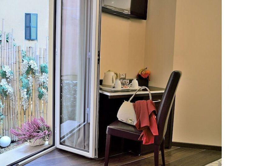 Fotos del hotel Catone District:  16