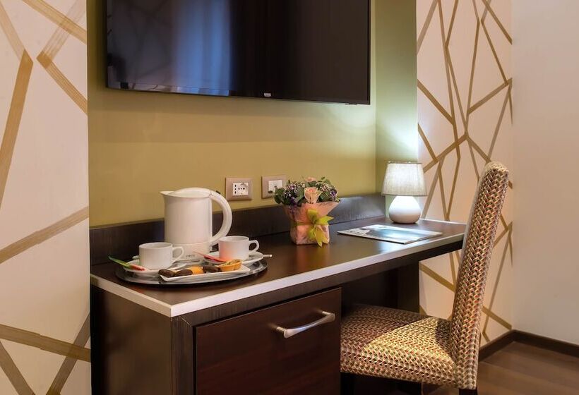 Fotos del hotel Catone District:  14