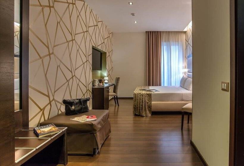 Fotos del hotel Catone District:  12