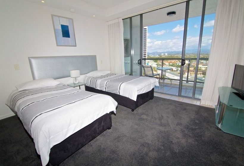 Hotel Ipanema Resort Surfers Paradise