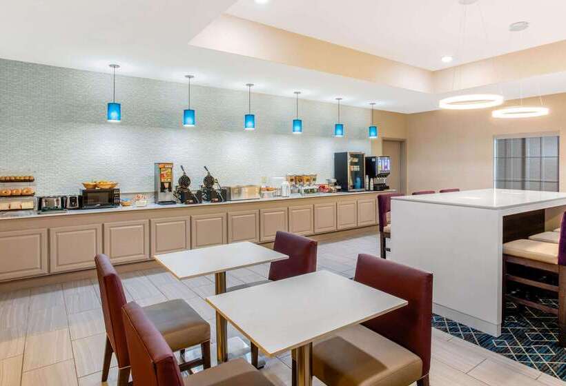 هتل La Quinta By Wyndham Hillsboro
