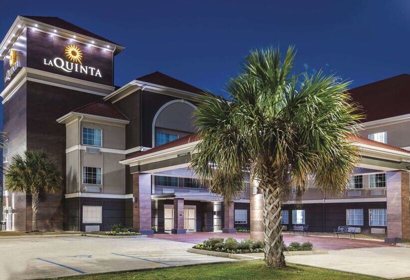 Hotel La Quinta Inn & Suites By Wyndham Walker  Denham Springs