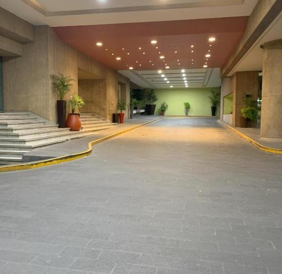 هتل Mirage   Centro Histórico De Querétaro