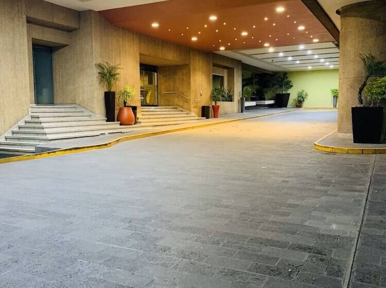 هتل Mirage   Centro Histórico De Querétaro