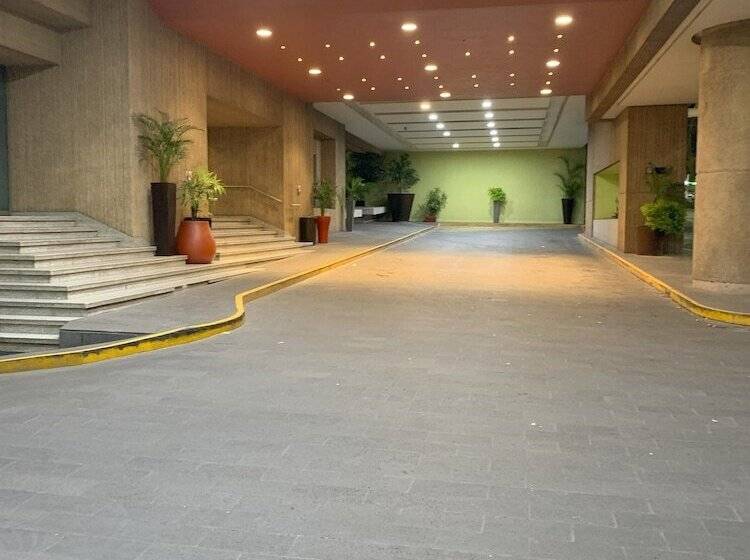 هتل Mirage   Centro Histórico De Querétaro