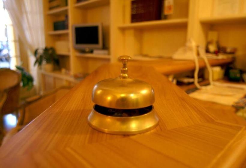 Hotel Palazzo Trevi Charming House