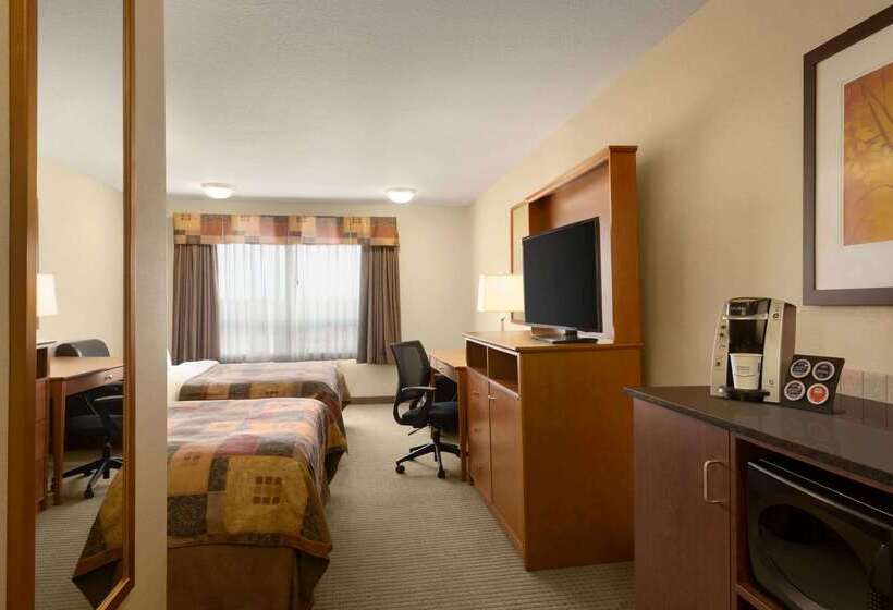 هتل Ramada By Wyndham Drayton Valley