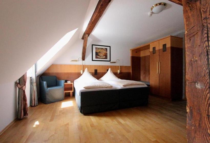 בית מלון כפרי Rokokohaus