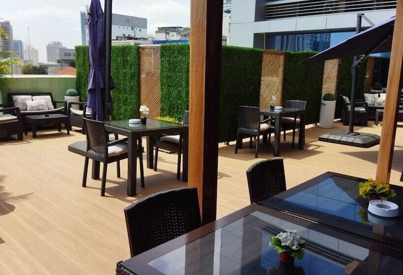 Skyna Hotel Luanda