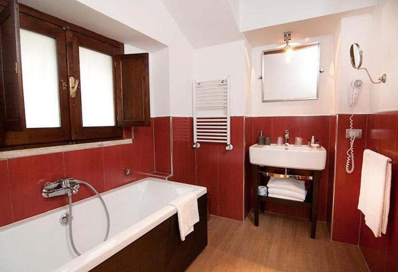 هتل St. Peter  Six Rooms & Suites
