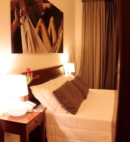 هتل St. Peter  Six Rooms & Suites