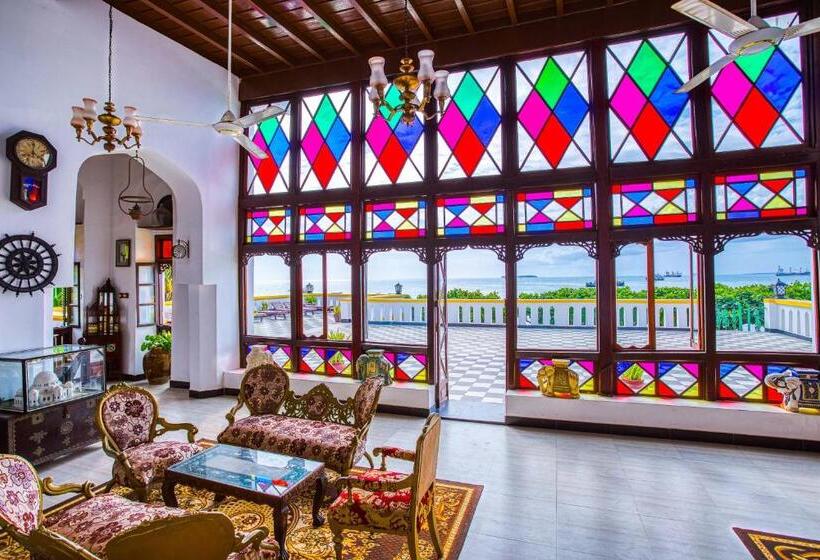هتل Tembo House