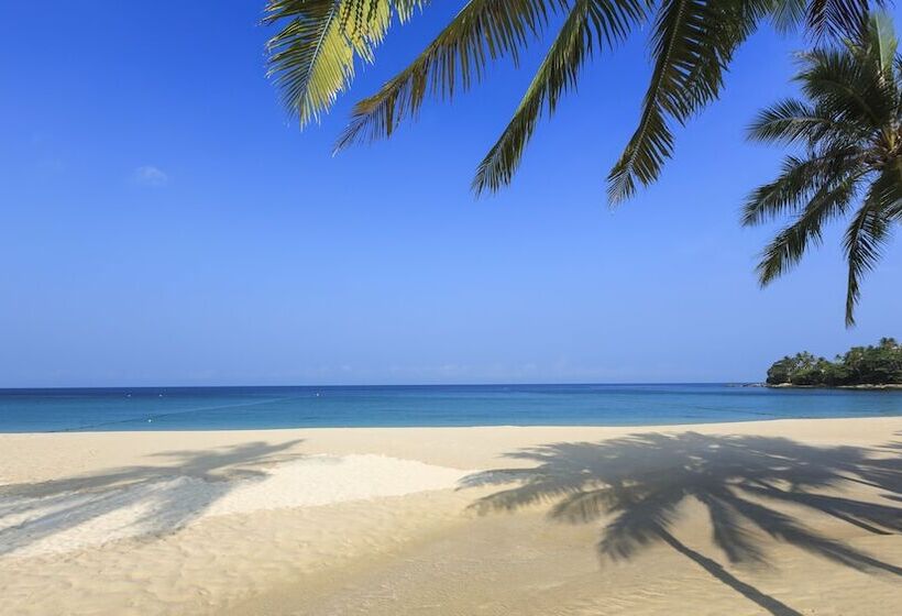 Отель The Surin Phuket