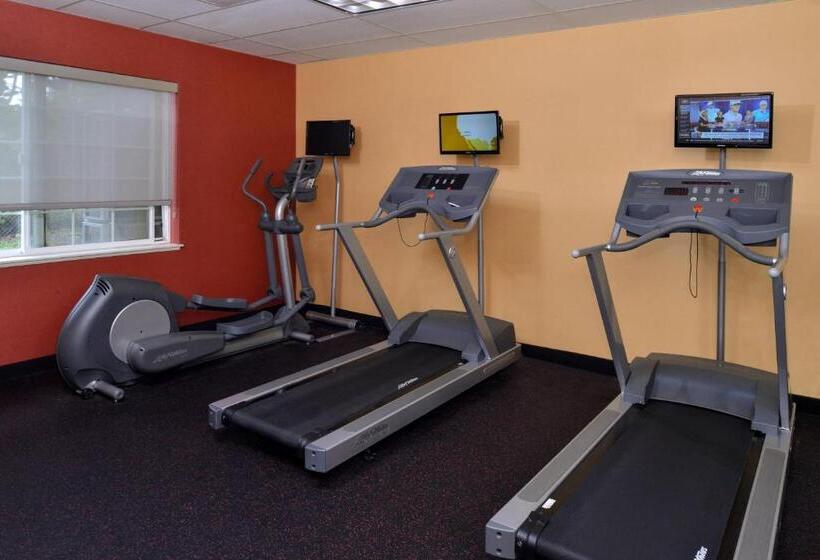 هتل Towneplace Suites Sacramento Cal Expo