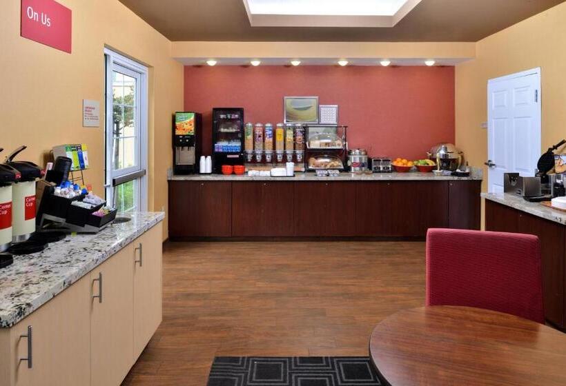 هتل Towneplace Suites Sacramento Cal Expo