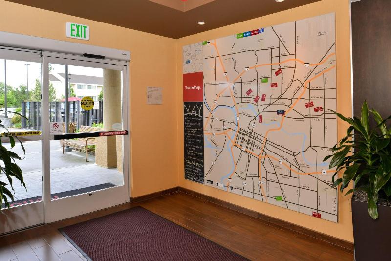 هتل Towneplace Suites Sacramento Cal Expo