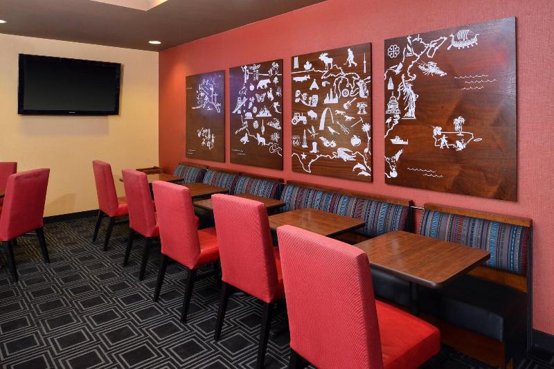 هتل Towneplace Suites Sacramento Cal Expo