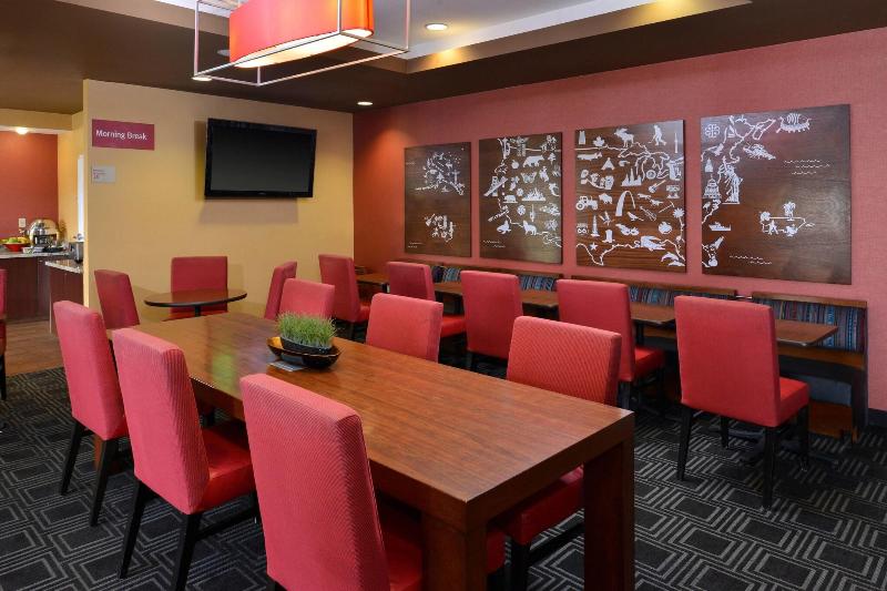 هتل Towneplace Suites Sacramento Cal Expo