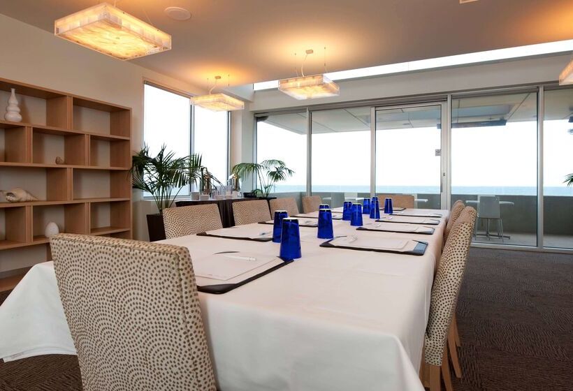 هتل Wyndham Resort Torquay