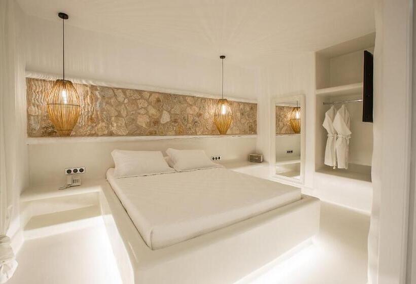 Paros Palace