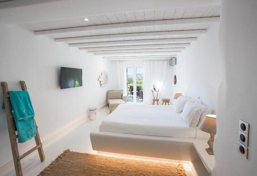 Paros Palace