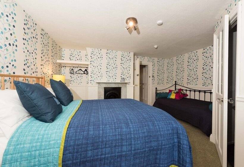 Spire House B&b