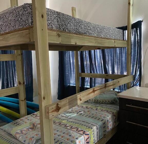 Hostel Beach Dorms