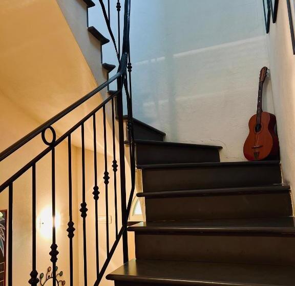 تختخواب و صبحانه Acqua Di Mare