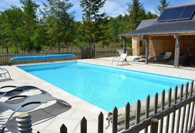 تختخواب و صبحانه Maison D'hôtes La Chouanniere