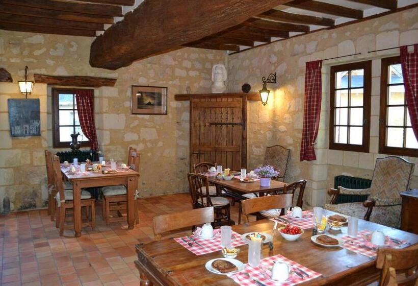 تختخواب و صبحانه Maison D'hôtes La Chouanniere
