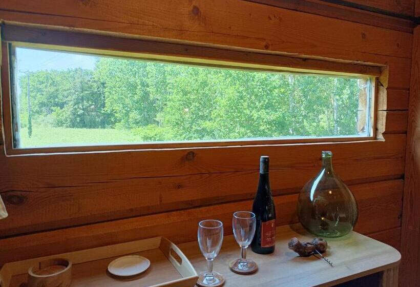 تختخواب و صبحانه Maison D'hôtes La Chouanniere