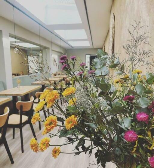 هتل Bloom