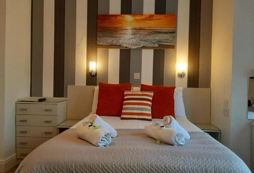 تختخواب و صبحانه Seacroft Guest House