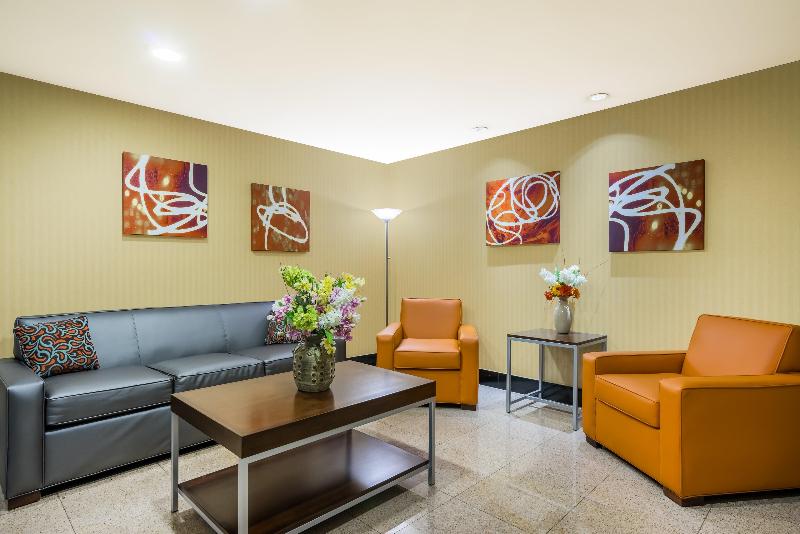 Holiday Inn Express Hotel & Suites North East, An Ihg