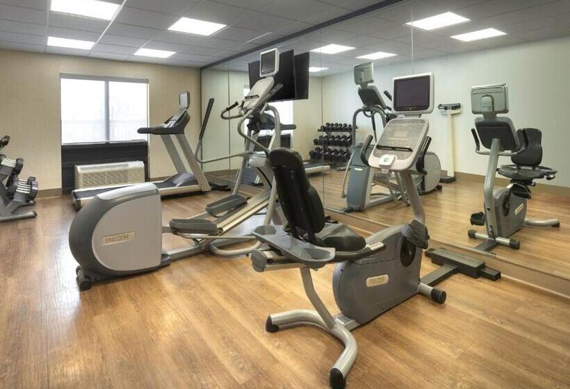 Holiday Inn Express Hotel & Suites Olive Branch, An Ihg