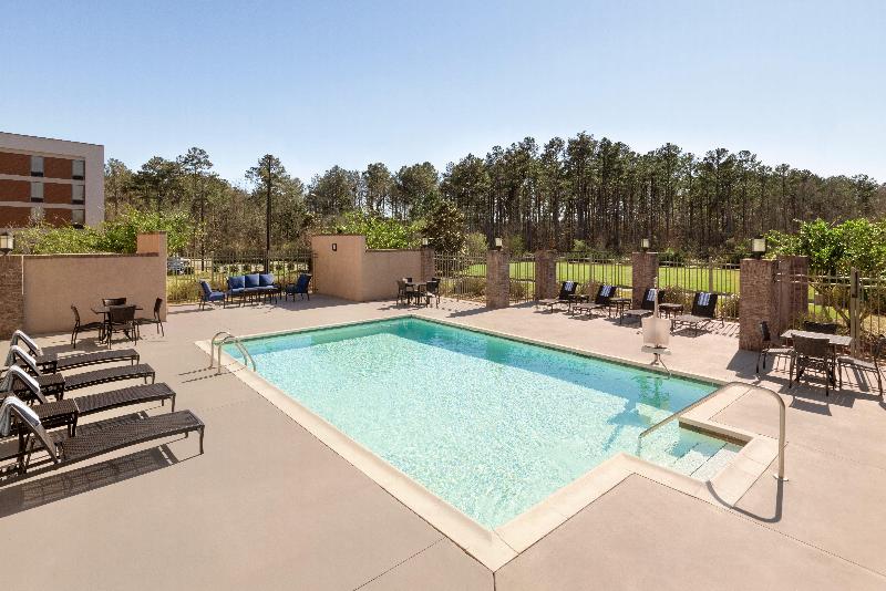 Holiday Inn Express Hotel & Suites Opelika Auburn, An Ihg