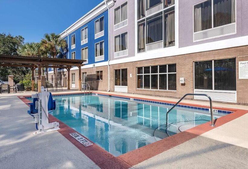 فندق Bw Plus Flagler Beach Area Inn & Suites