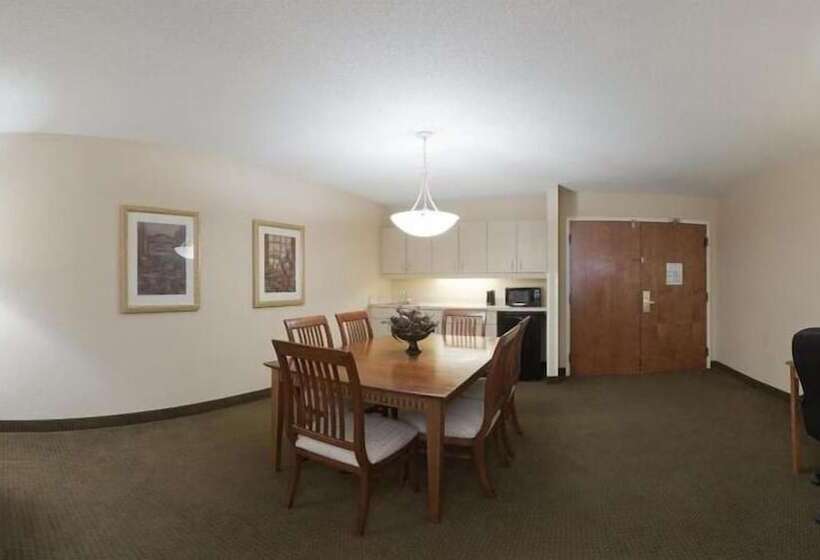 هتل Comfort Inn & Suites Fultondale Gardendale I65