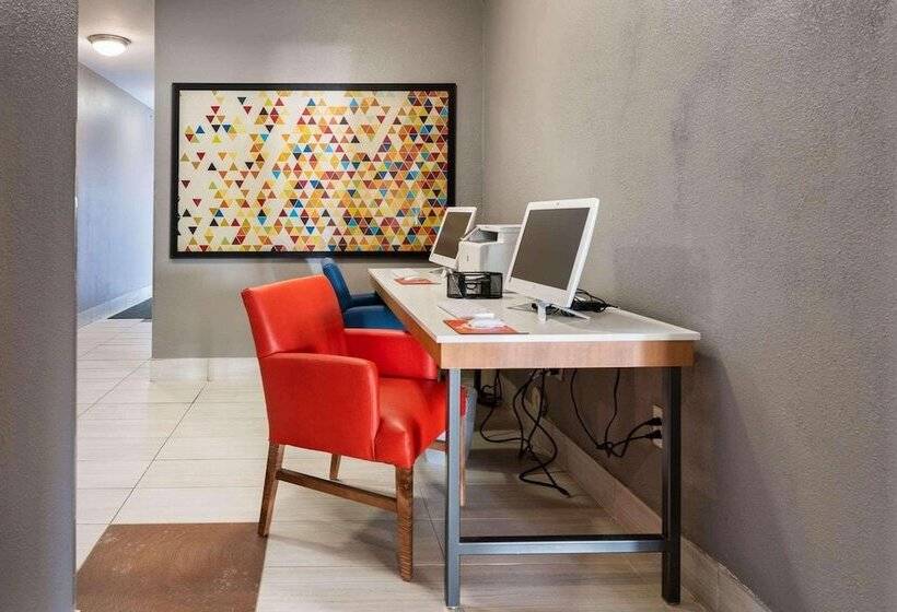 בית מלון כפרי Country Inn & Suites By Radisson, South Haven, Mi
