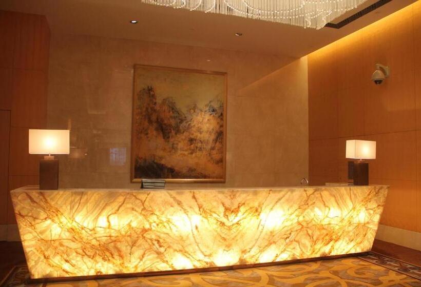 ホテル Crowne Plaza Yichang, An Ihg