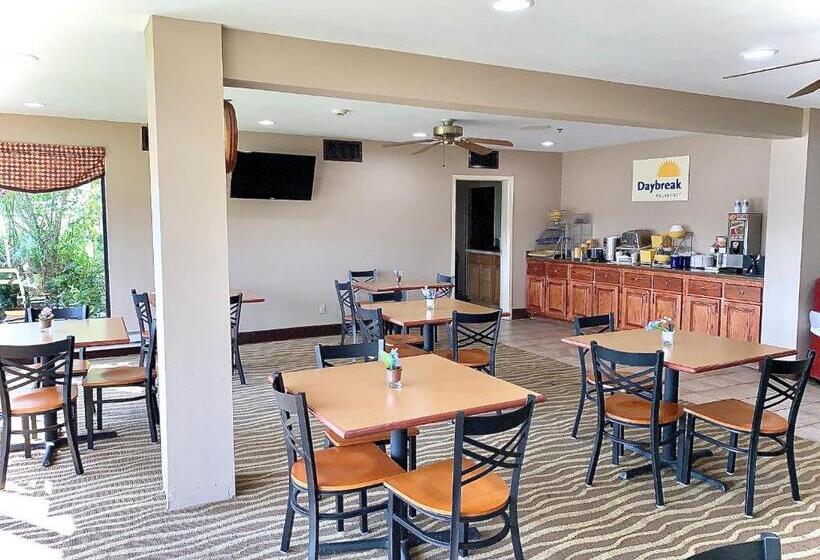 酒店 Days Inn & Suites By Wyndham Cuba