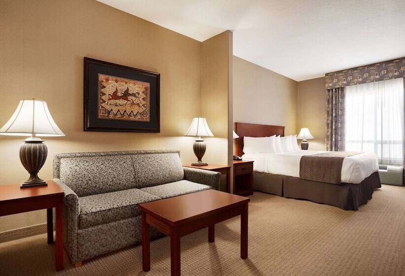 בית מלון כפרי Days Inn & Suites By Wyndham Strathmore