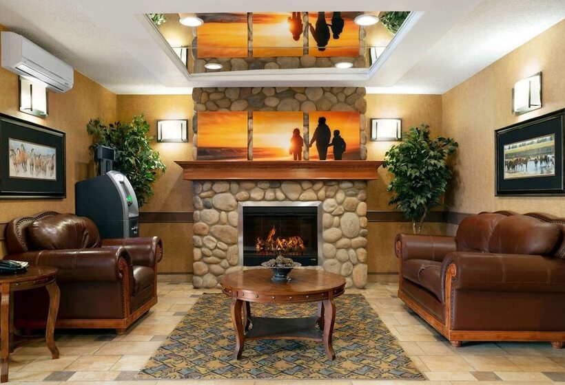 בית מלון כפרי Days Inn & Suites By Wyndham Strathmore