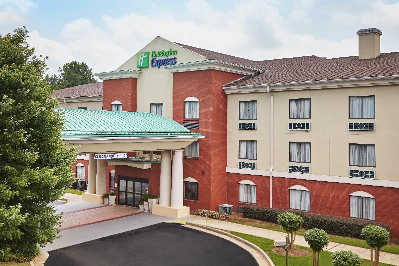 Hotel Holiday Inn Express  & Suites Bufordmall Of Georgia