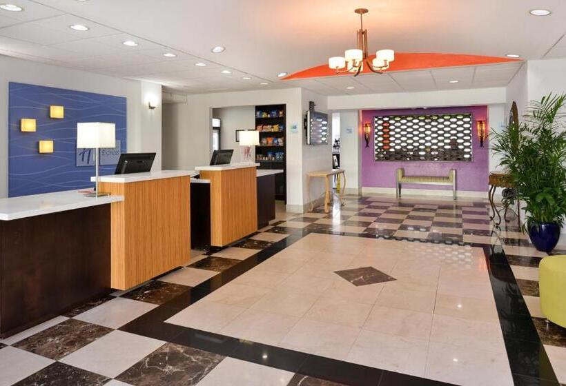هتل Holiday Inn Express & Suites Florida City Gateway To Keys, An Ihg