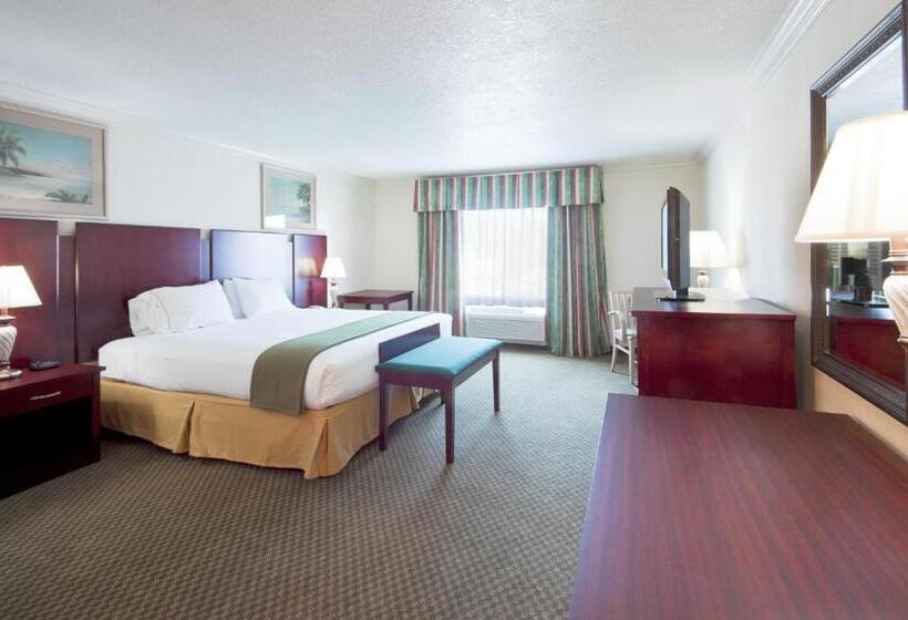 Hotel Holiday Inn Express  & Suites Florida Citygateway To Keys