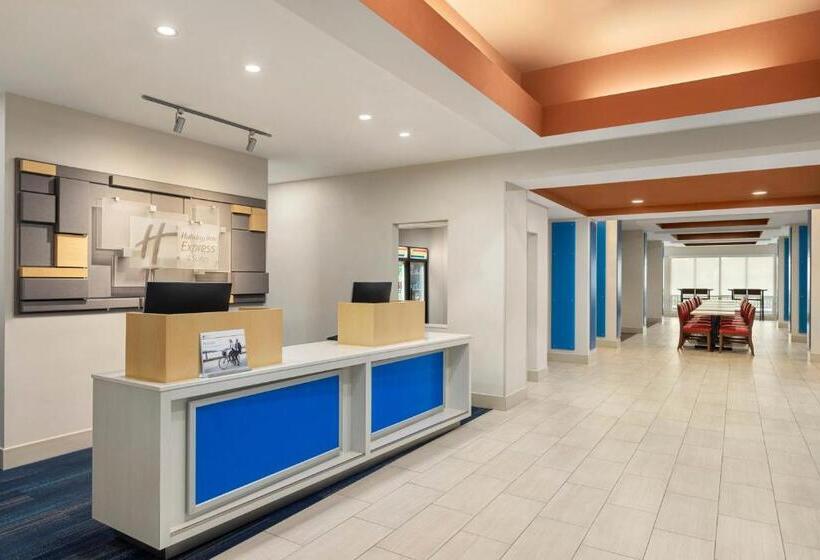 Holiday Inn Express Hotel & Suites Fort Myers East   The Forum, An Ihg