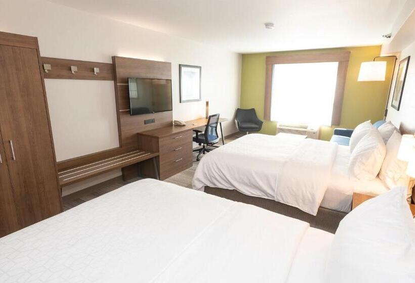 هتل Holiday Inn Express & Suites Iron Mountain, An Ihg