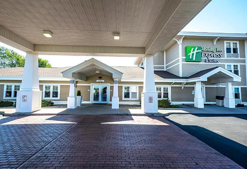هتل Holiday Inn Express & Suites Iron Mountain, An Ihg
